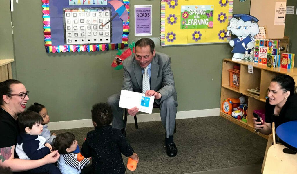 Senate President Ruggerio reads to DDC North Providence children