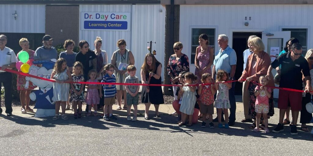 header-grand-opening-ribbon-cutting-east-greenwich-dr-day-care